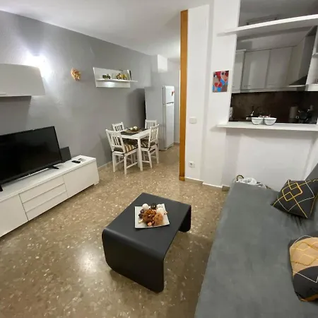 Apartment Apartamento A 50m De La Playa, Cerca Port Aventura *