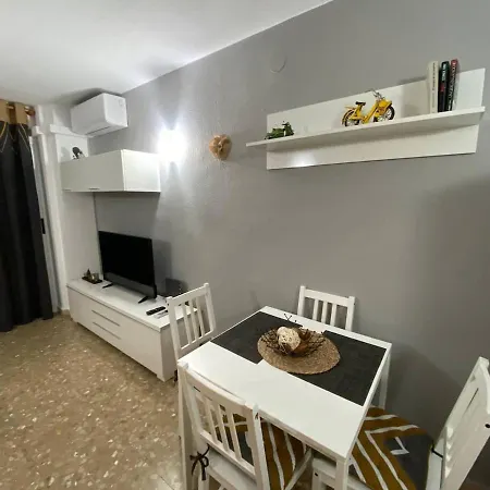 Apartamento A 50m De La Playa, Cerca Port Aventura